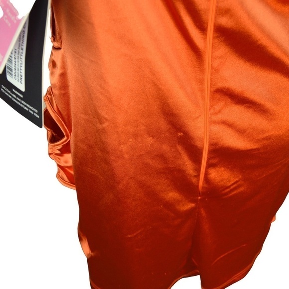 PrettyLittleThing Stretch Satin Cut Out‎ Side Seam Strappy Bodycon Dress FLAWS! - Picture 15 of 16